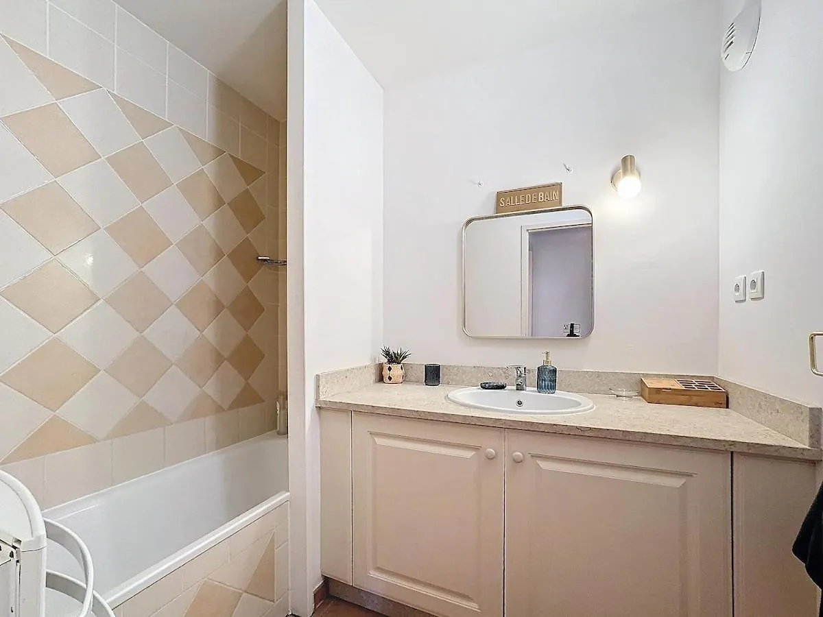 Superbe Appartement Dans Golf 4 Etoiles Saumane-de-Vaucluse Apartment