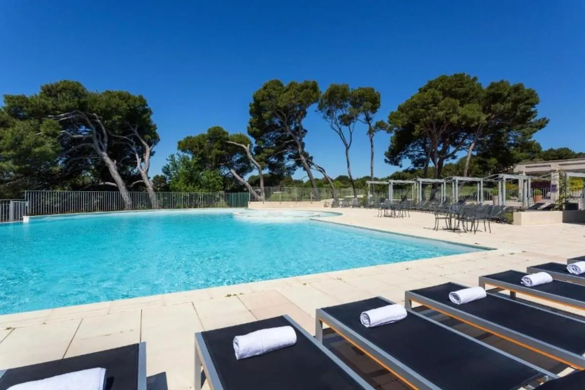 Superbe Appartement Dans Golf 4 Etoiles Saumane-de-Vaucluse Apartment